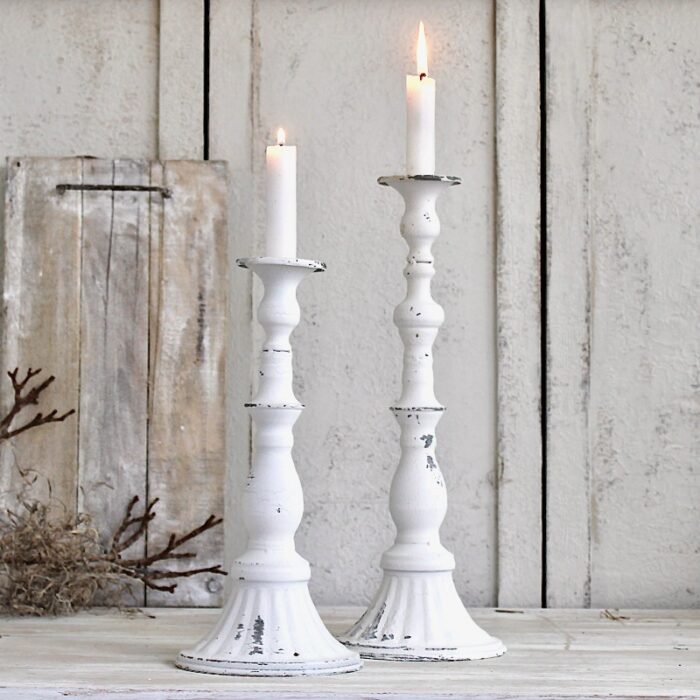 Kerzenständer Used Look aus Metall in Shabby Chic Weiss